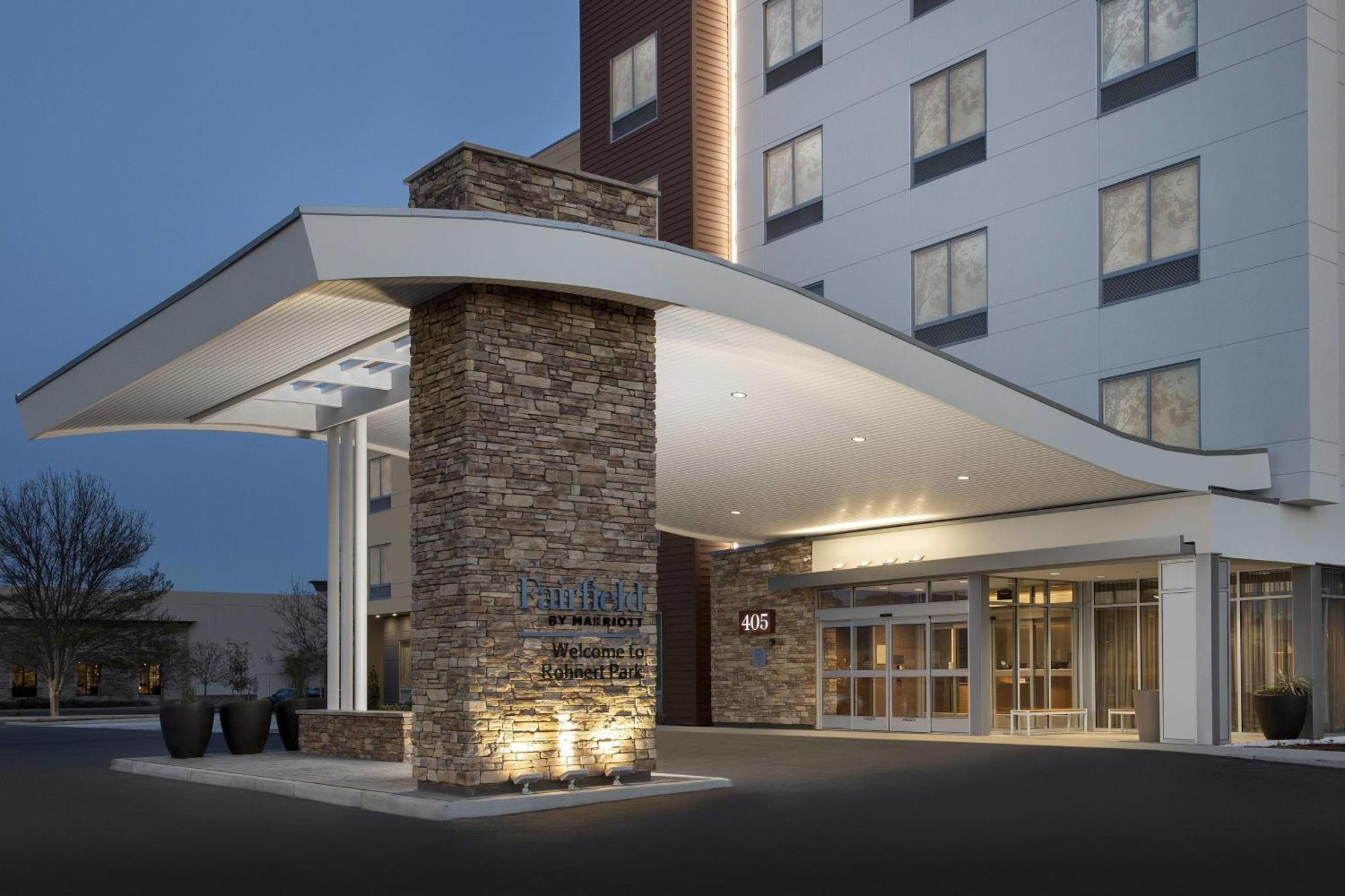 Fairfield Inn & Suites By Marriott Santa Rosa Rohnert Park Esterno foto